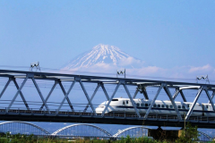 asia_0001_japan-train-tokyo-to-kobe