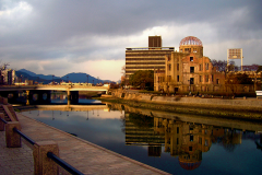 asia_0005_japan-hiroshima-a-bomb-park-1