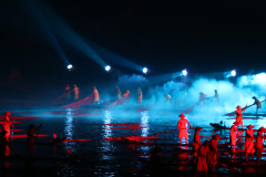 asia_0008_china-guilin-water-show-1
